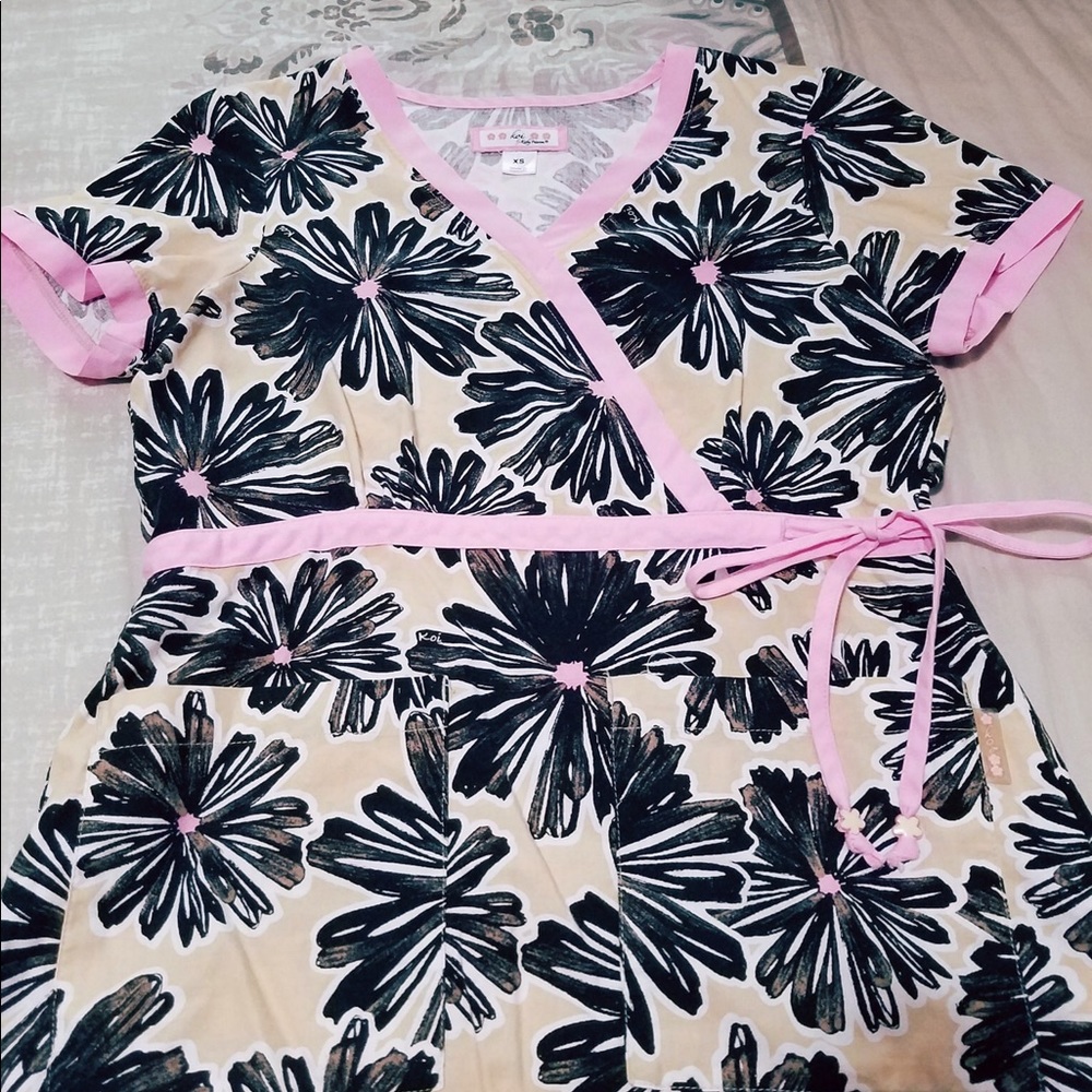 Koi Scrub Top